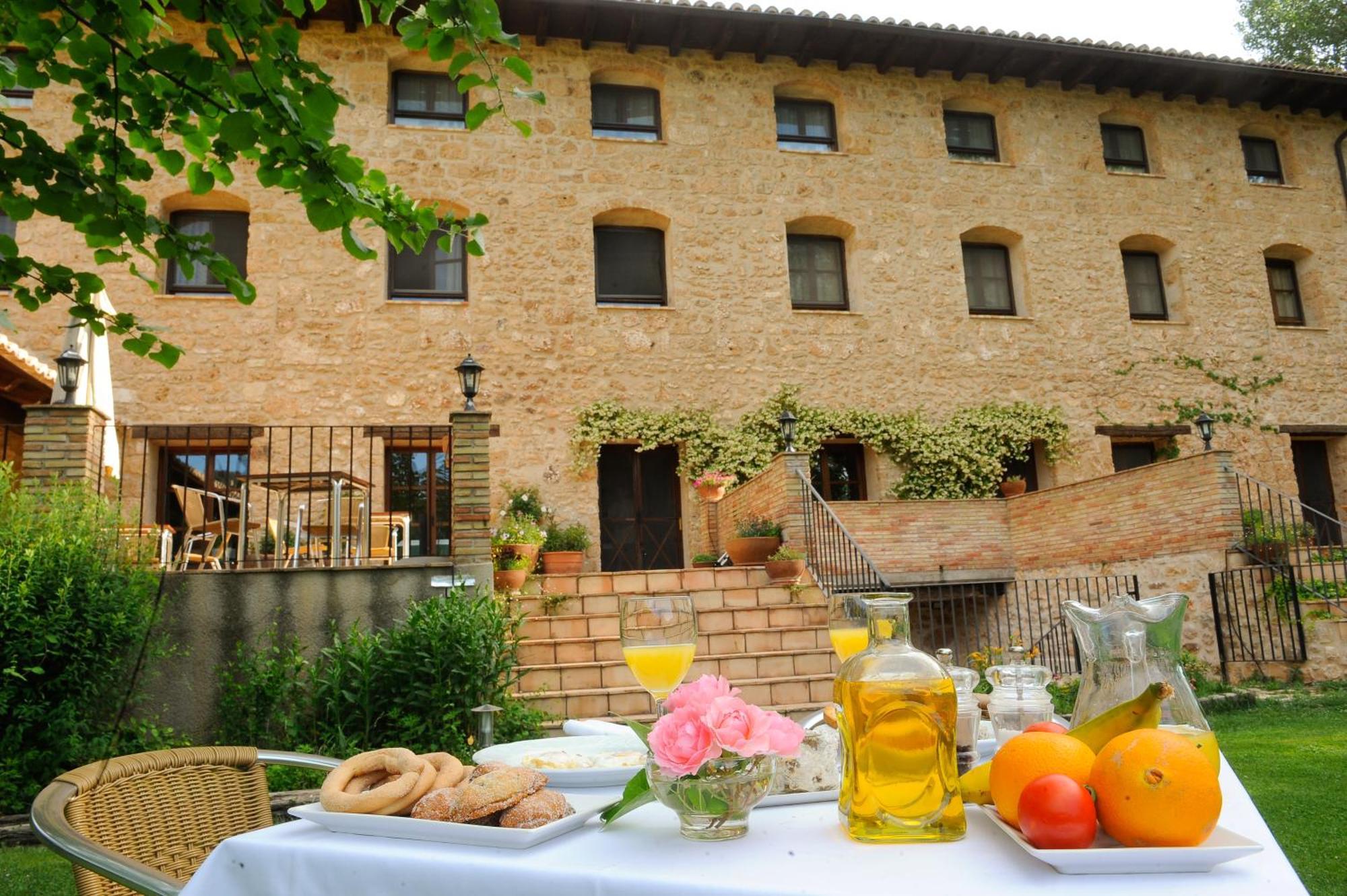 Hotel Font Del Pas Beceite Exterior foto